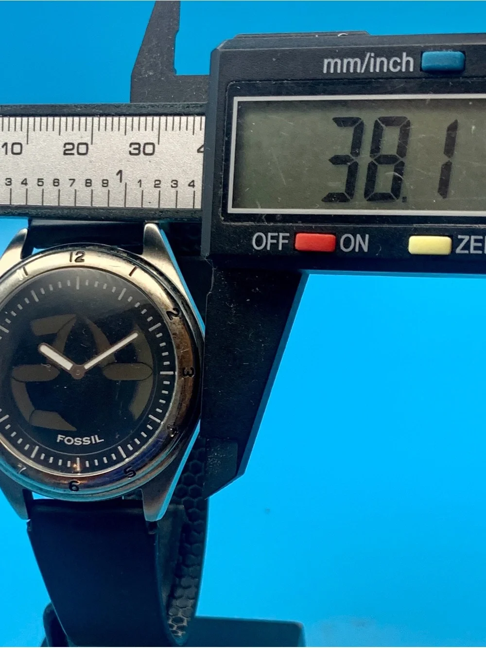 Fossil sportline big